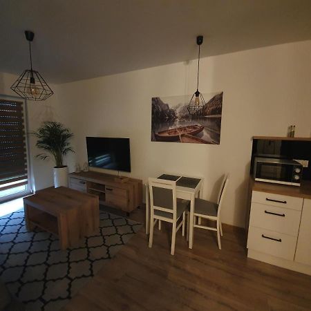 Apartament Number One Nova Wozownia レシュノ エクステリア 写真